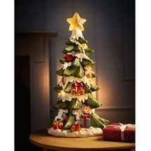 Sculpted Christmas Tree