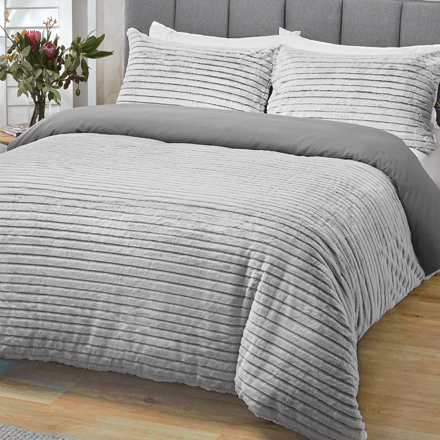 Chunky Faux Fur Quilt Cover Set Innovations