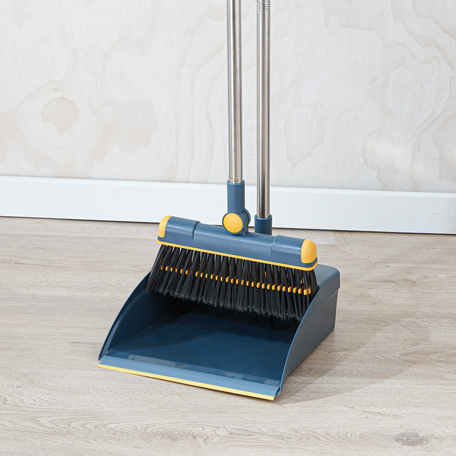 Long Handled Dustpan and Brush Set Innovations